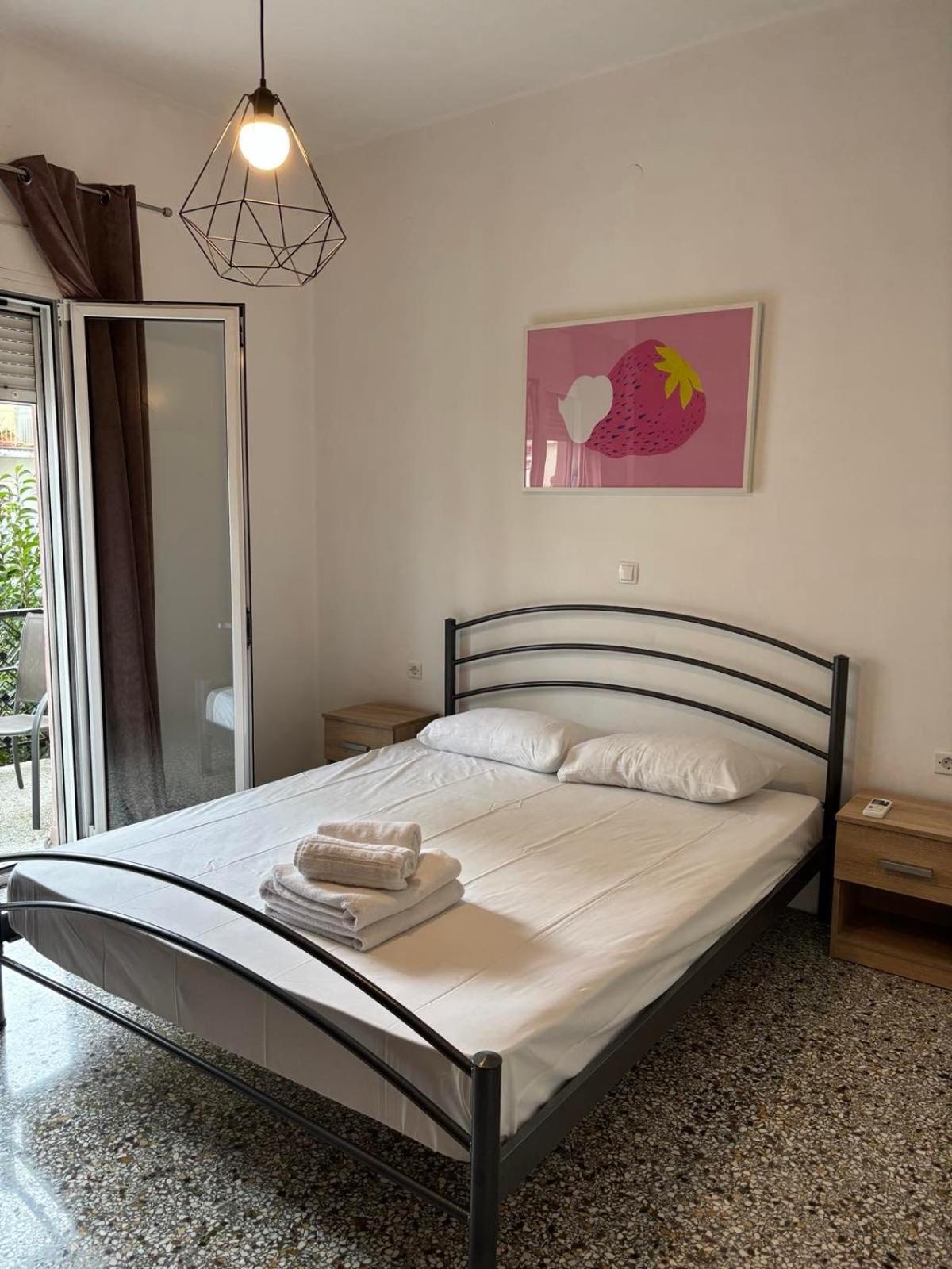 Sunchaser Apartments Igoumenitsa Bagian luar foto